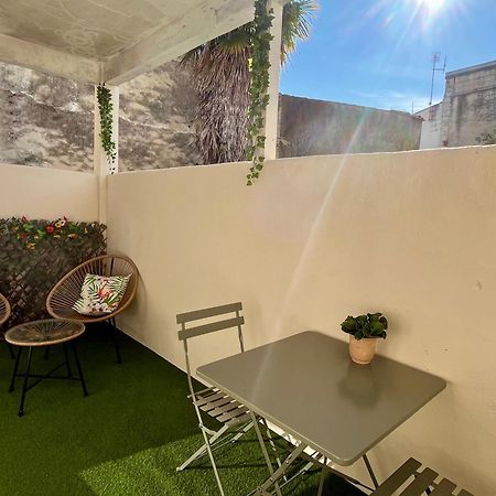 Apartamento Escapade Vintage Avec Terrasse En Centre Historique La Rochelle  Exterior foto
