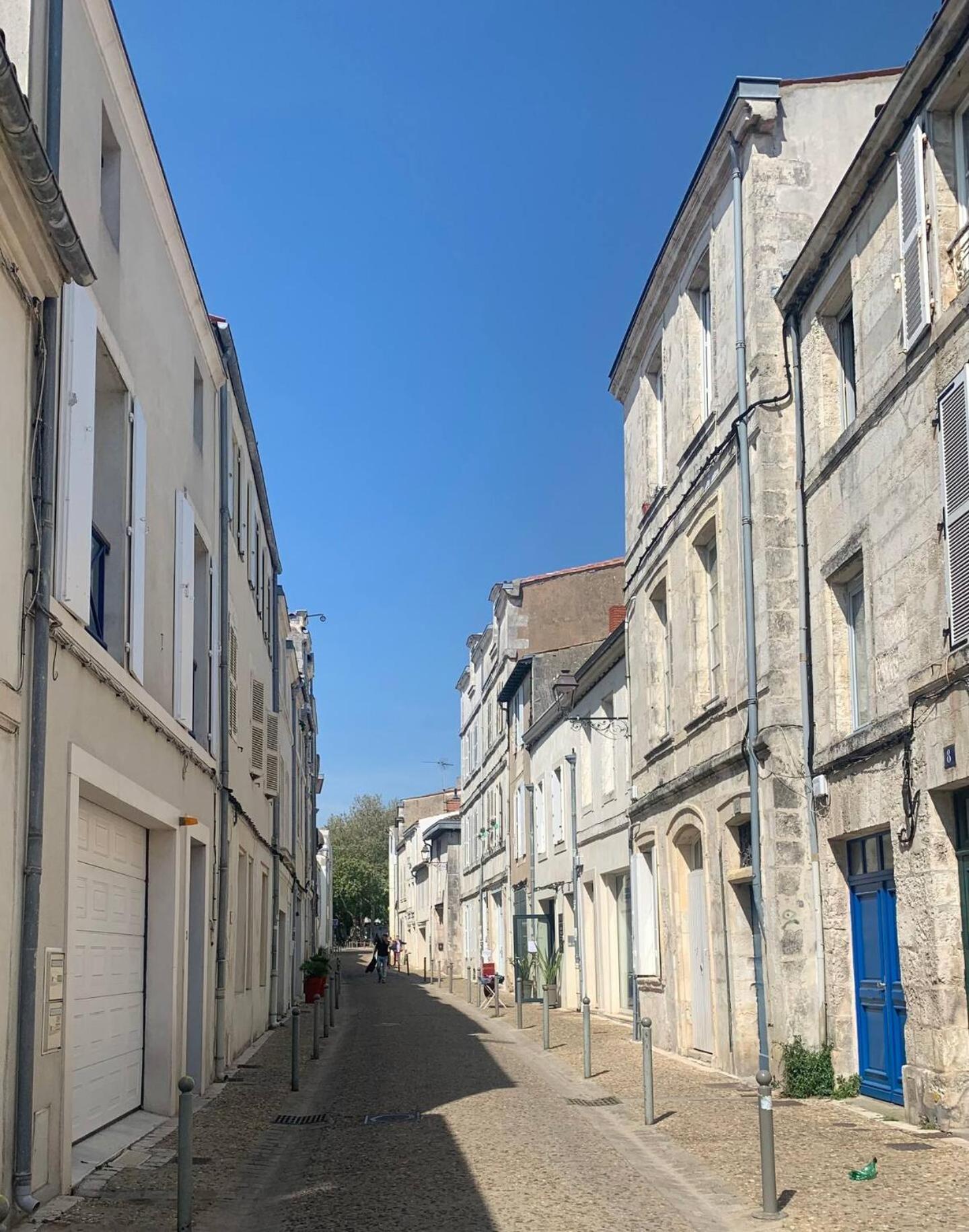 Apartamento Escapade Vintage Avec Terrasse En Centre Historique La Rochelle  Exterior foto