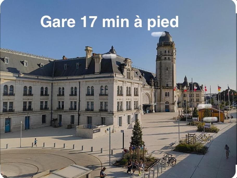 Apartamento Escapade Vintage Avec Terrasse En Centre Historique La Rochelle  Exterior foto